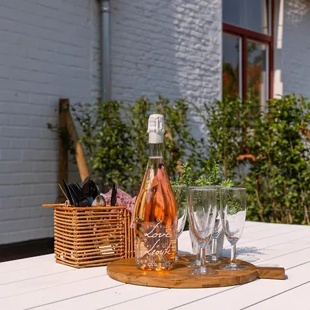 Huswell - Tosca - Lovely Double At Ranch De Blauwe Zaal Holiday home Bruges